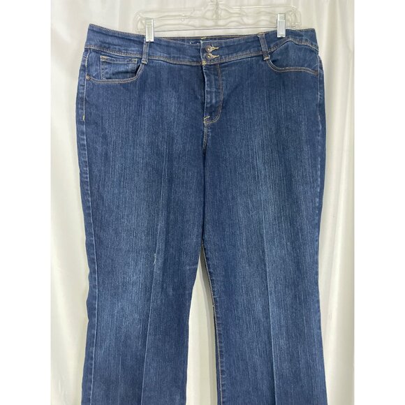 Style & Co. Womens Boot Cut Jeans Size 18 Blue Denim Cotton/Polyester/Spandex - Picture 2 of 9